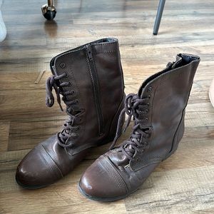Steve Madden boots